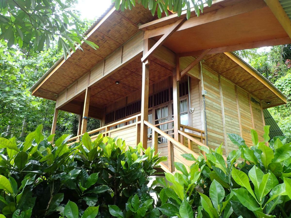 Two Fish Resort Lembeh Bitung Εξωτερικό φωτογραφία